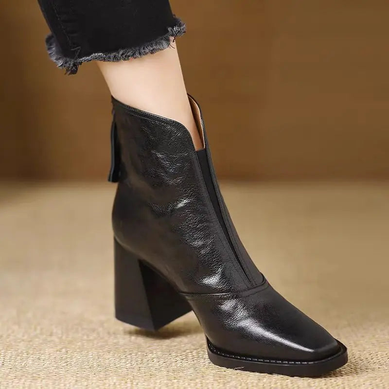 Aphixta Plush Leather Ankle Boots