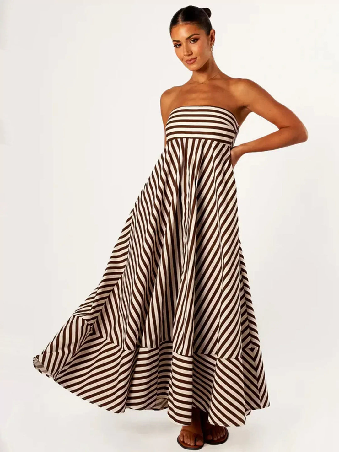 Candace - Elegant Flowy Strapless Maxi Dress